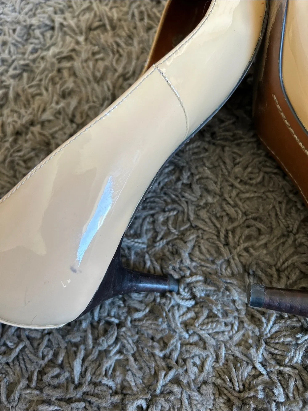 Coach FG1479 Beechwood Patent Leather Pointed Toe Pumps Size 7.5
